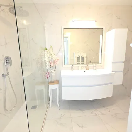 Apartment D'este Attico Con Piscina Rooftop *